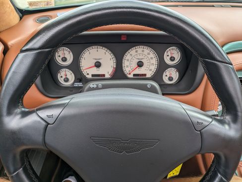 Used 2003 Aston Martin DB7 Vantage RWD image 23