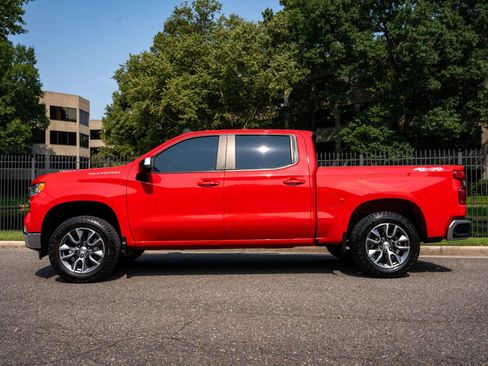 Used 2024 Chevrolet Silverado 1500 LT w/ All Star Edition Plus AWD/4WD image 9
