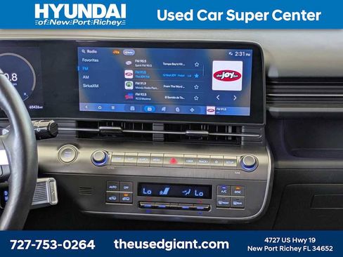 Used 2024 Hyundai Kona Limited FWD image 22
