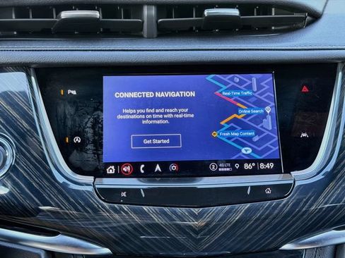Used 2024 Cadillac XT6 Premium Luxury FWD image 34