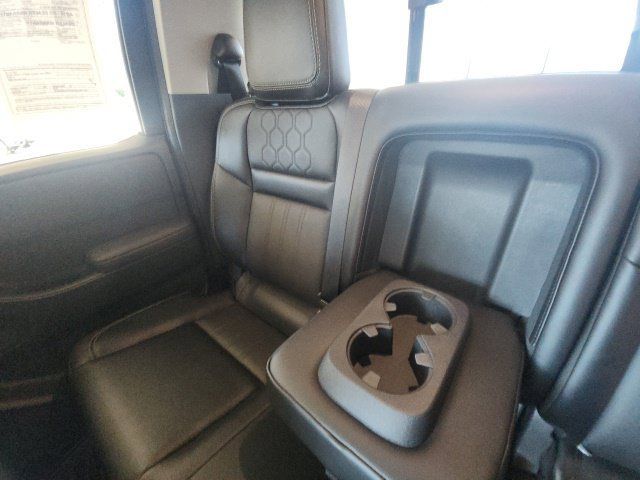 Used 2022 Nissan Frontier SV w/ SV Premium Package AWD/4WD image 37