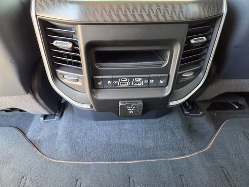 Used 2025 RAM 1500 Tungsten AWD/4WD image 18