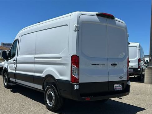 New 2026 Ford Transit 250 148 Medium Roof w/ Load Area Protection Package RWD image 5