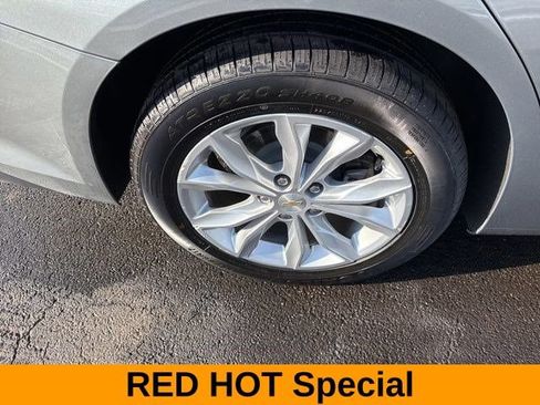 Used 2024 Chevrolet Malibu LT FWD image 44