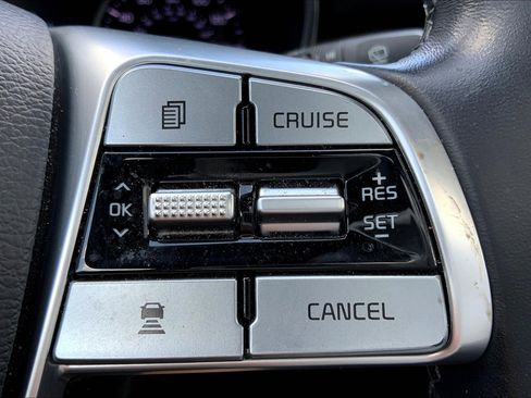 Used 2022 Kia Telluride EX image 21