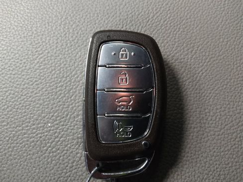 Used 2017 Hyundai Tucson Sport FWD image 32