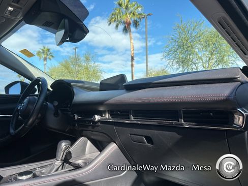 Used 2023 MAZDA MAZDA3 s image 12