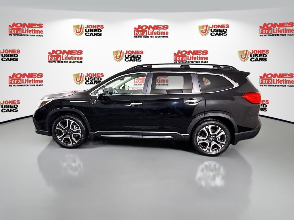 Used 2023 Subaru Ascent Touring AWD/4WD image 16