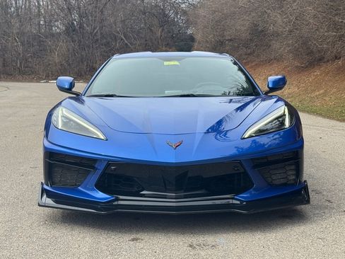 Used 2020 Chevrolet Corvette Stingray Preferred Cpe w/ 2LT Preferred Equipment Group RWD image 3