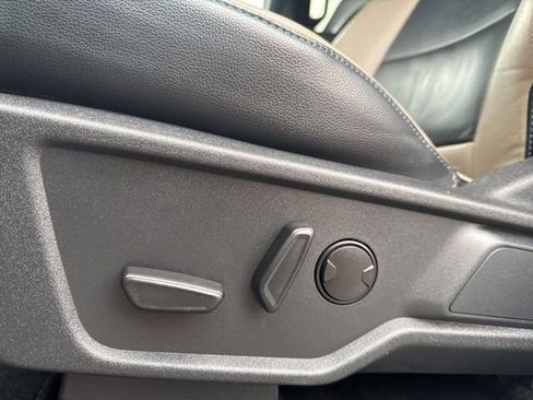 Used 2022 Ford Bronco Wildtrak image 21