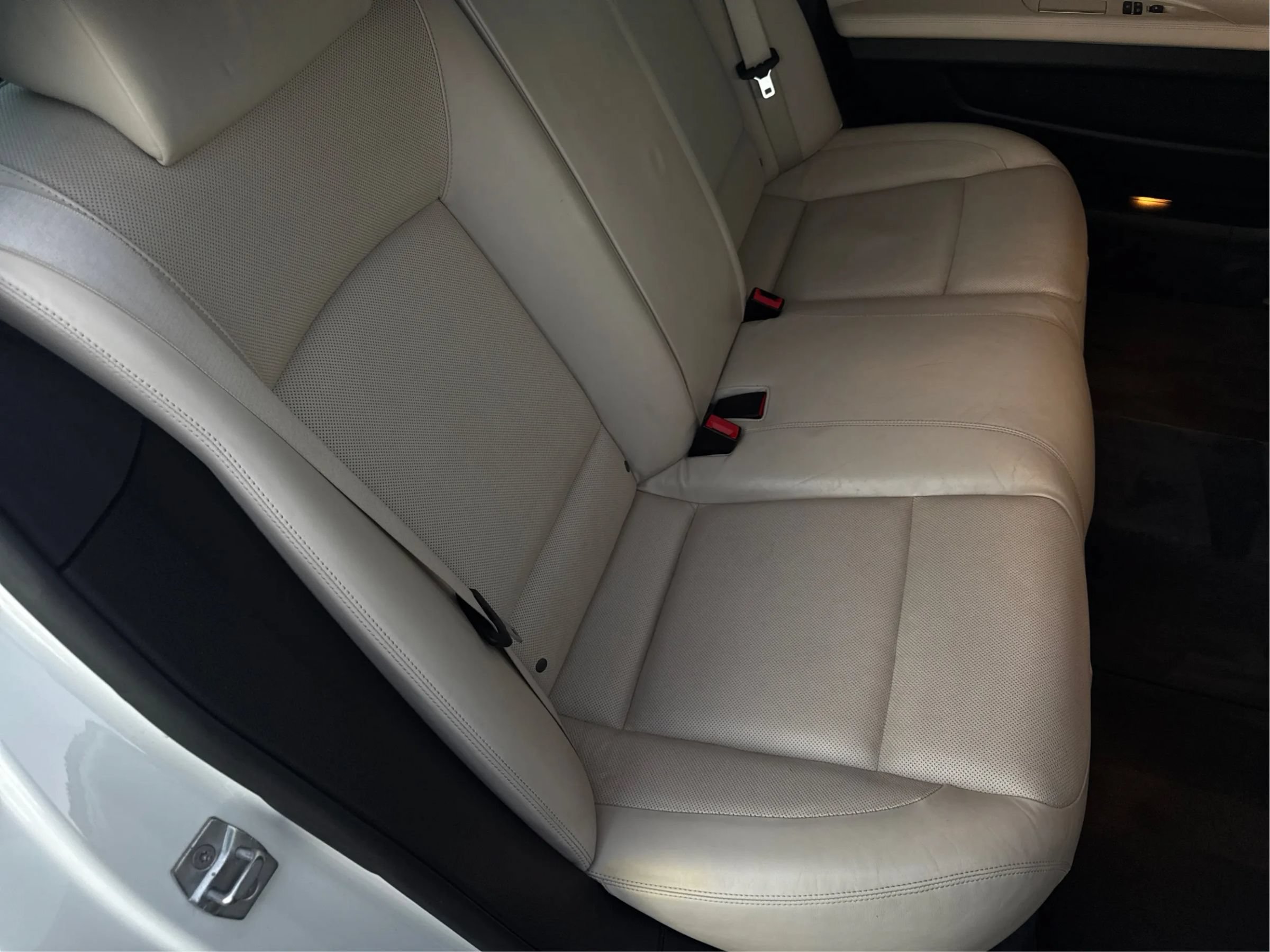 Used 2015 BMW 750Li RWD image 32