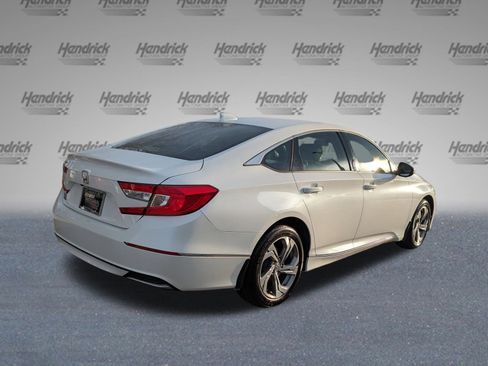 Used 2020 Honda Accord EX image 5