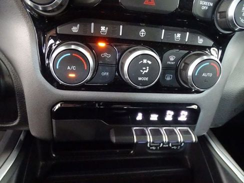 Certified 2022 RAM 1500 Laramie AWD/4WD image 12