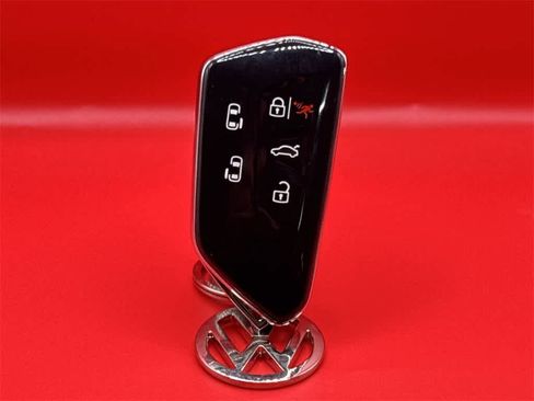 New 2025 Volkswagen ID. Buzz Pro S image 34