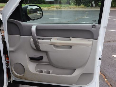 Used 2013 Chevrolet Silverado 2500 W/T RWD image 26