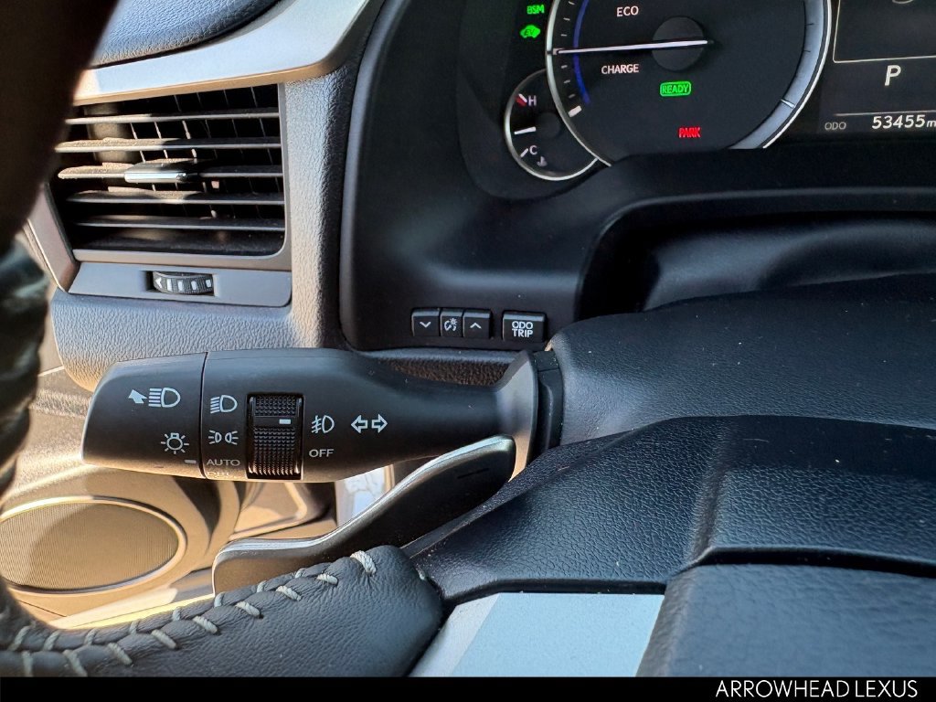 Used 2020 Lexus RX 450h AWD w/ Premium Package image 23