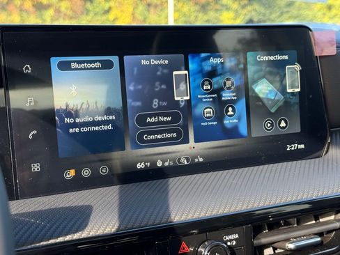 New 2026 Nissan Kicks SR w/ SR Premium Package image 9