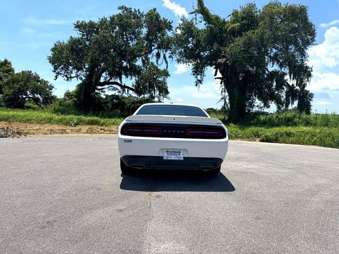 Used 2019 Dodge Challenger GT image 4