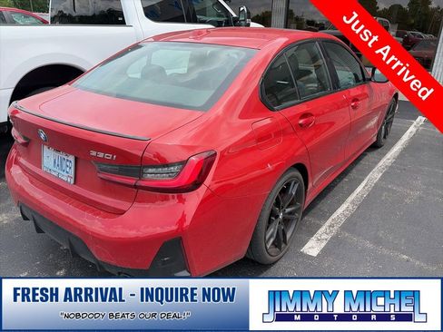Used 2023 BMW 330i xDrive Sedan w/ M Sport Package AWD/4WD image 3