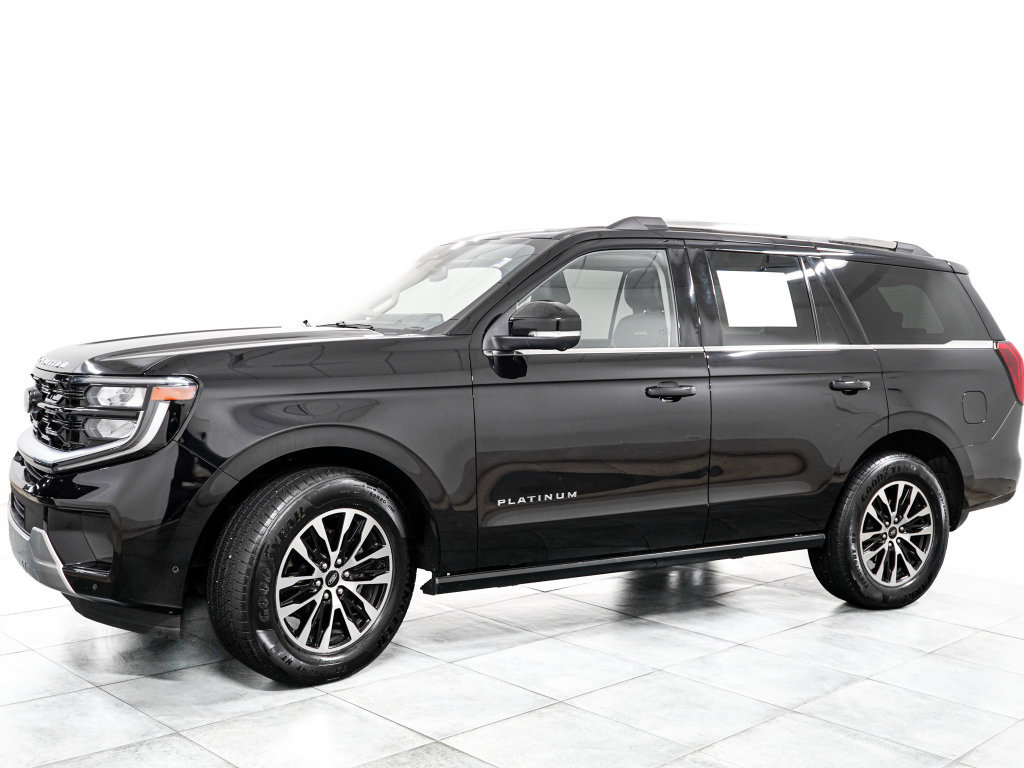 Certified 2025 Ford Expedition Platinum AWD/4WD image 4