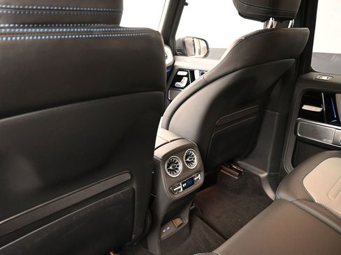 Used 2025 Mercedes-Benz G 580 w/ EQ Technology image 17