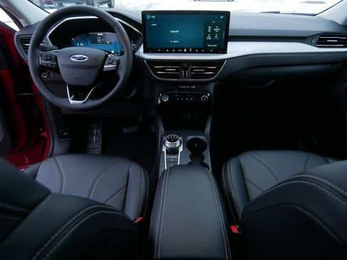 Used 2025 Ford Escape SE w/ PHEV Premium Package image 20