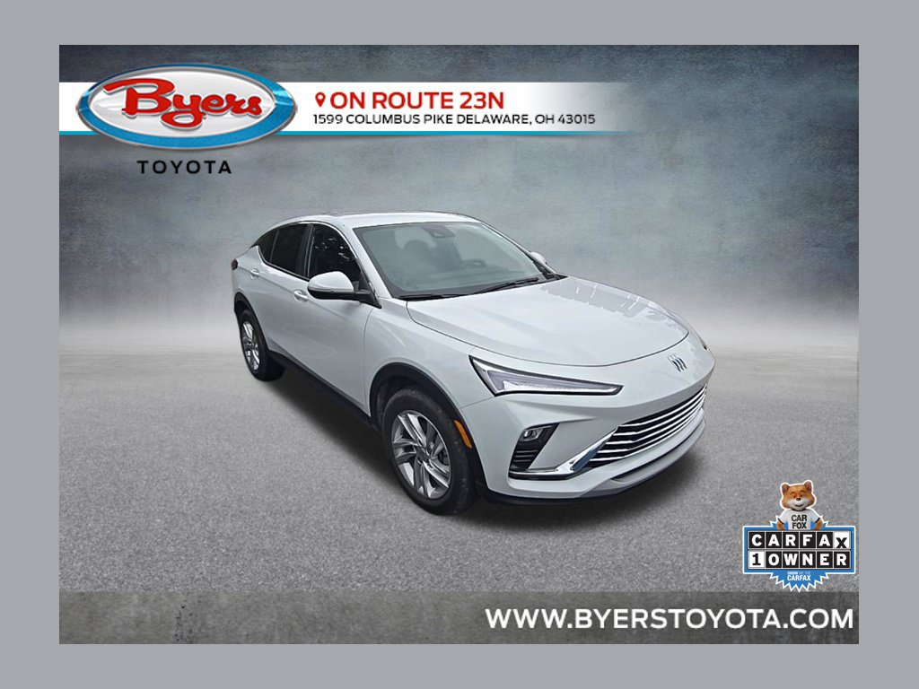 Used 2025 Buick Envista Preferred FWD image 1