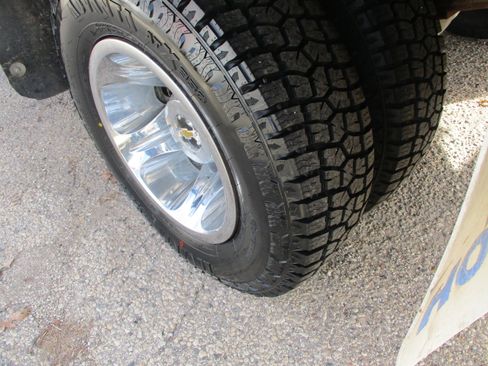 Used 2015 Chevrolet Silverado 3500 LT w/ LT Convenience Package image 10