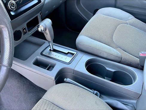 Used 2019 Nissan Frontier SV RWD image 13