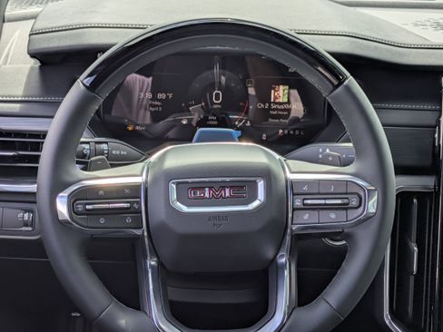 New 2026 GMC Acadia Elevation w/ Super Cruise Package FWD image 21