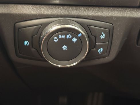 Used 2014 Ford Fusion SE FWD image 17