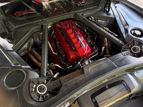 Used 2023 Chevrolet Corvette Stingray Premium Cpe w/ Z51 Performance Package image 32