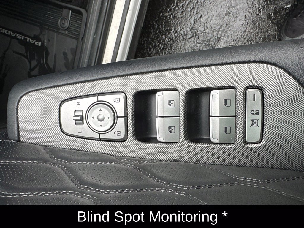 Used 2020 Hyundai Palisade Limited AWD/4WD image 15