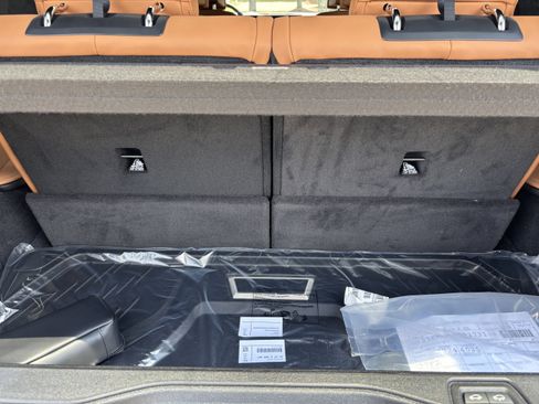 Used 2026 BMW X7 xDrive40i w/ M Sport Package image 35