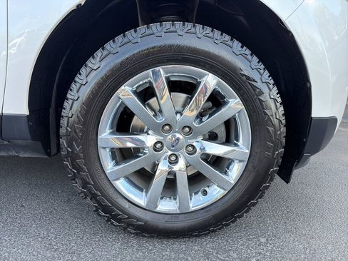 Used 2013 Ford Edge Limited AWD/4WD image 6