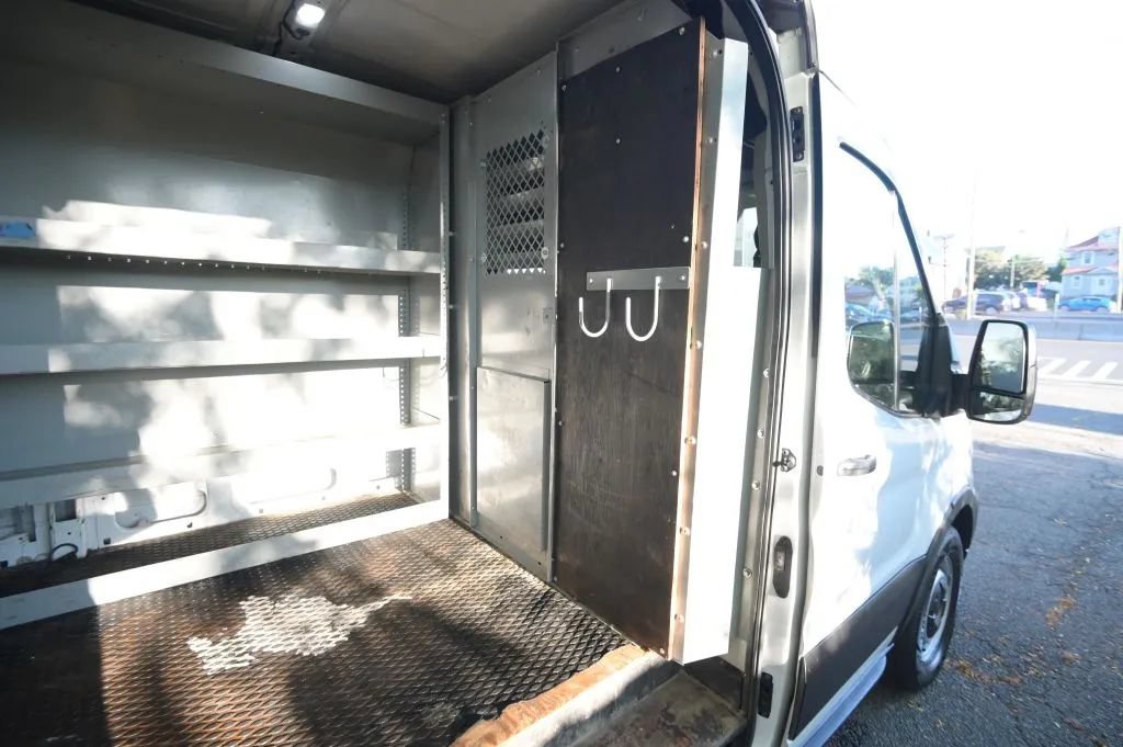 Used 2020 Ford Transit 350 Medium Roof RWD image 28