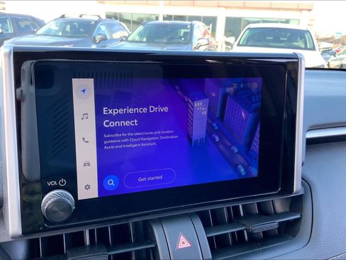 Used 2024 Toyota RAV4 XLE image 31