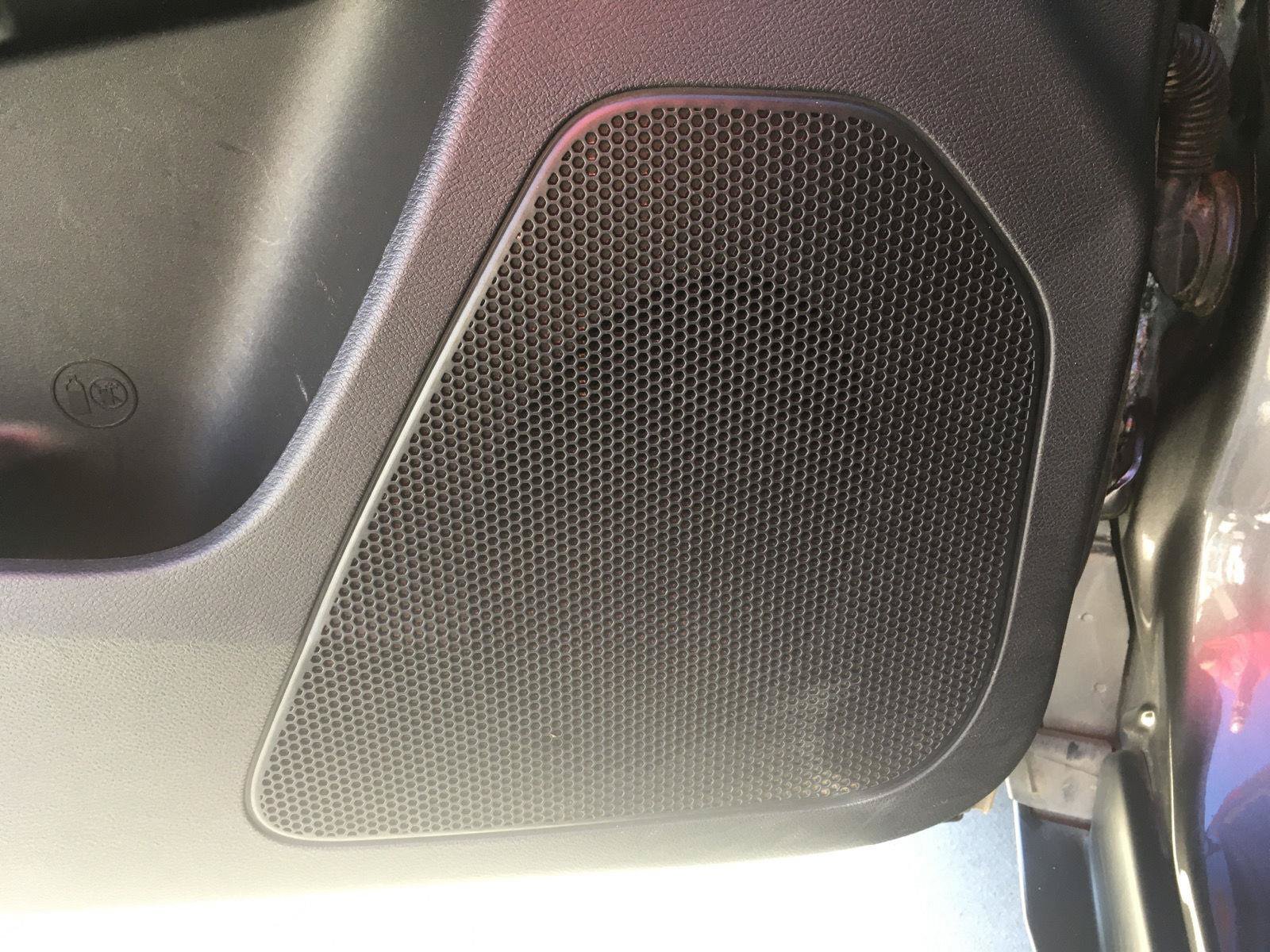 Used 2019 Jeep Cherokee Latitude Plus FWD image 21