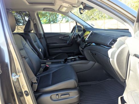 Used 2020 Honda Ridgeline RTL-E image 26