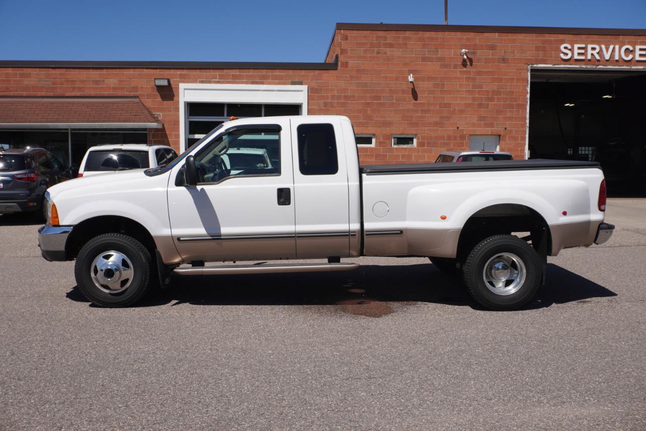 Used 1999 Ford F350 Lariat AWD/4WD image 2