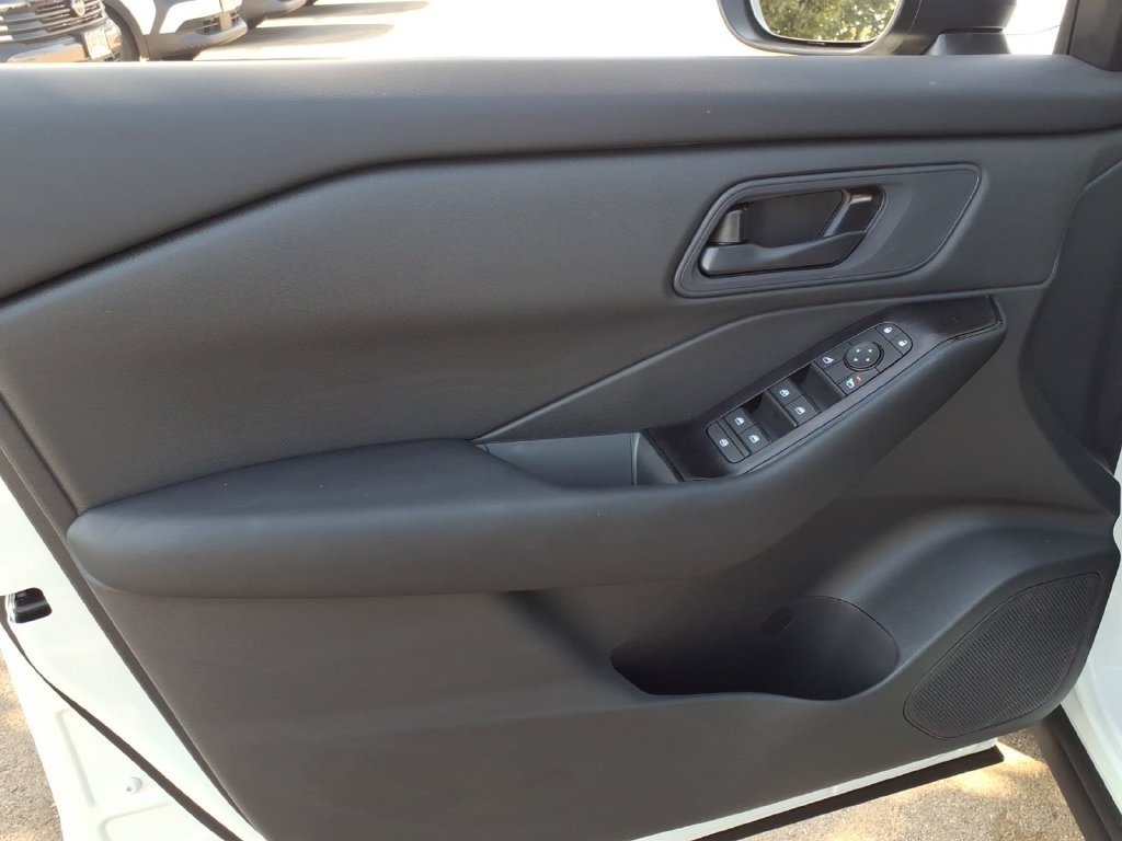 New 2026 Nissan Rogue S FWD image 13