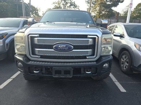 Used 2015 Ford F250 Platinum w/ FX4 Off-Road Package AWD/4WD image 2