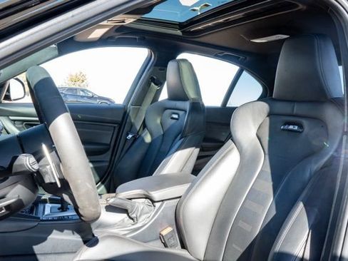 Used 2018 BMW M3 image 12