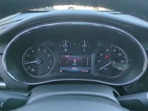 Used 2021 Buick Encore Preferred w/ Safety Package image 26