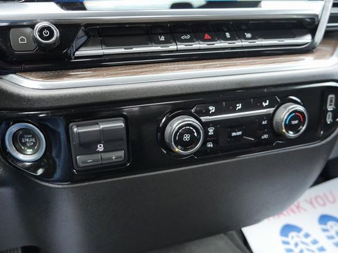 Used 2024 Chevrolet Silverado 2500 LT image 19