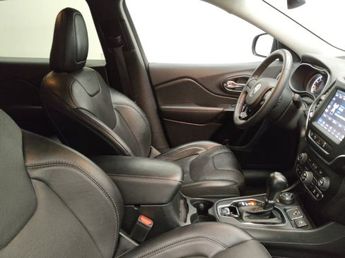 Used 2023 Jeep Cherokee Altitude Lux image 21