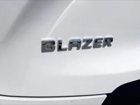 Used 2021 Chevrolet Blazer LT FWD image 10
