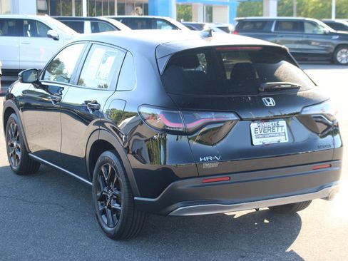 Used 2024 Honda HR-V Sport image 5