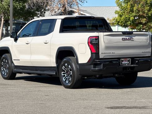 New 2026 GMC Sierra EV Elevation image 7