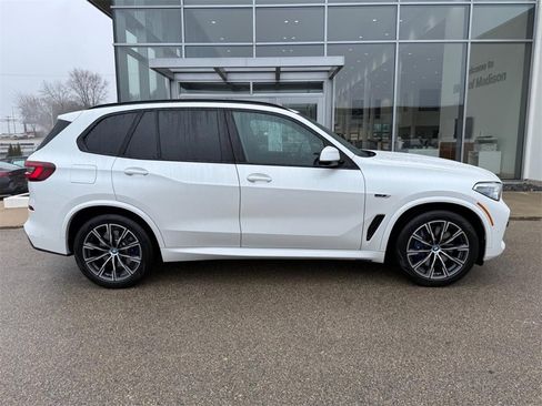 Used 2023 BMW X5 xDrive45e w/ Executive Package image 2